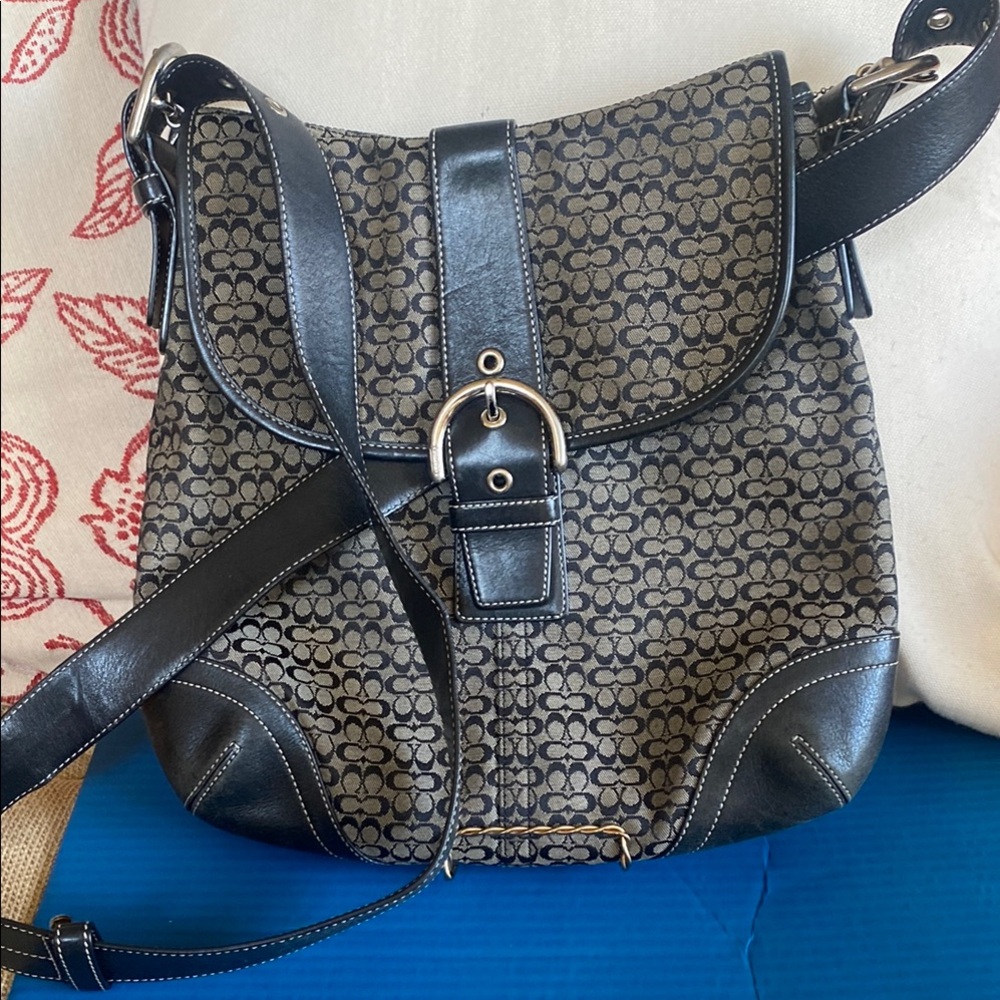 Classic Coach Black and Neutral Women's Bag
